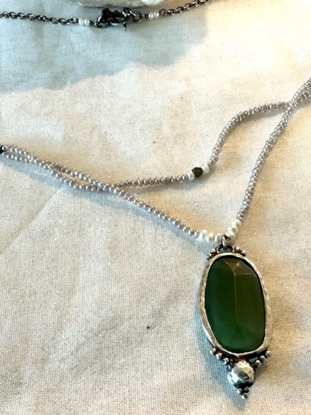 Sundance Catalog Peyote Bird Green Chalcedony Oxidized Silver Pendant Necklace - Picture 2 of 4